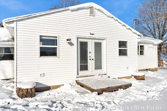 $375,000 | 12449 Catalpa Avenue, Grant, MI 49327