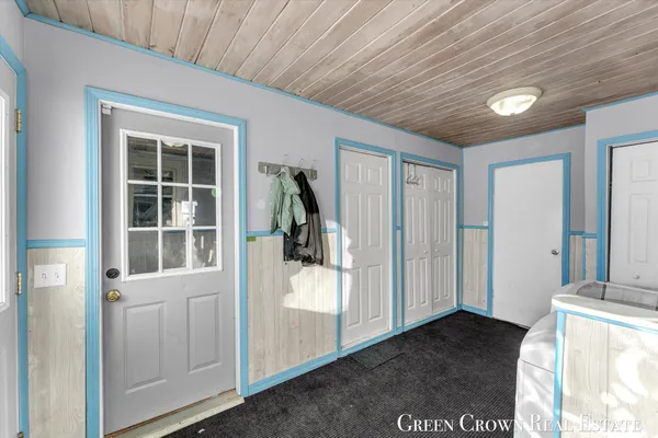 $365,000 | 12449 Catalpa Avenue, Grant, MI 49327