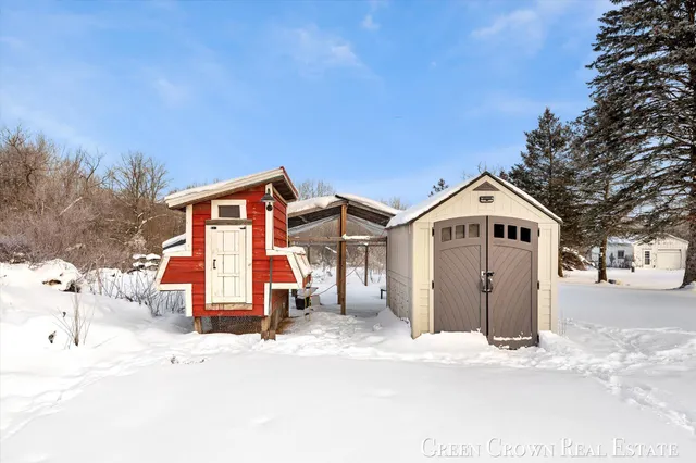 $375,000 | 12449 Catalpa Avenue, Grant, MI 49327