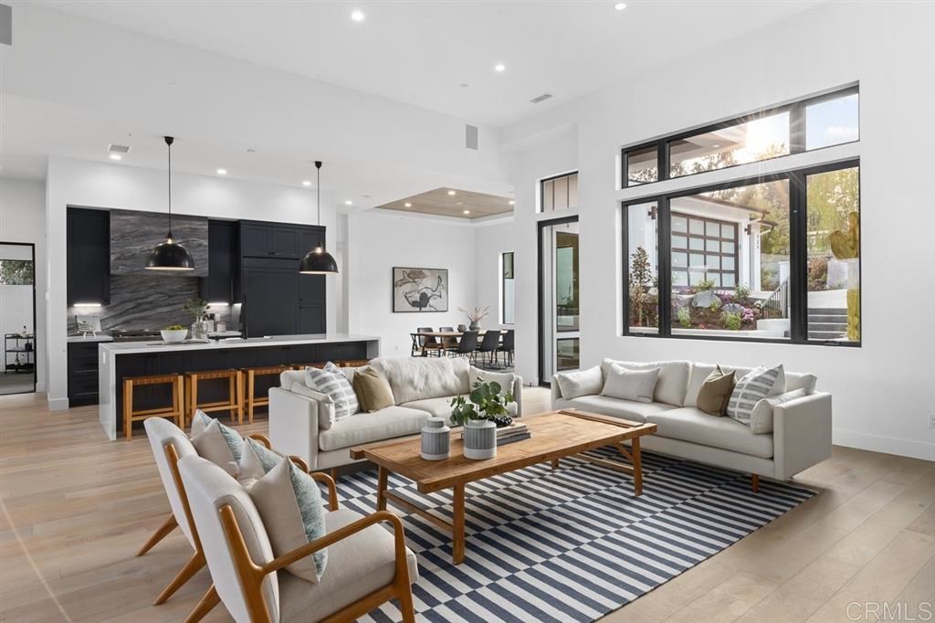 121 Avenida Esperanza Encinitas, CA 92024 - Photo 12 of 25