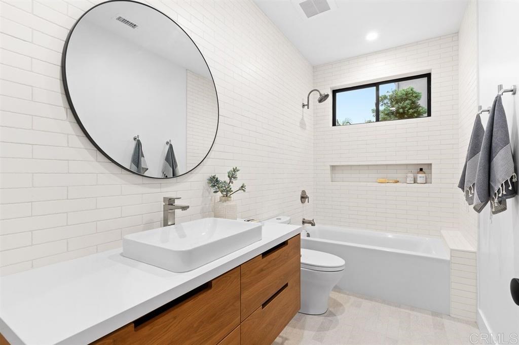 121 Avenida Esperanza Encinitas, CA 92024 - Photo 22 of 25