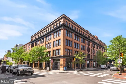 $267,500 | 301 Race Street, Unit 410, Philadelphia, PA 19106