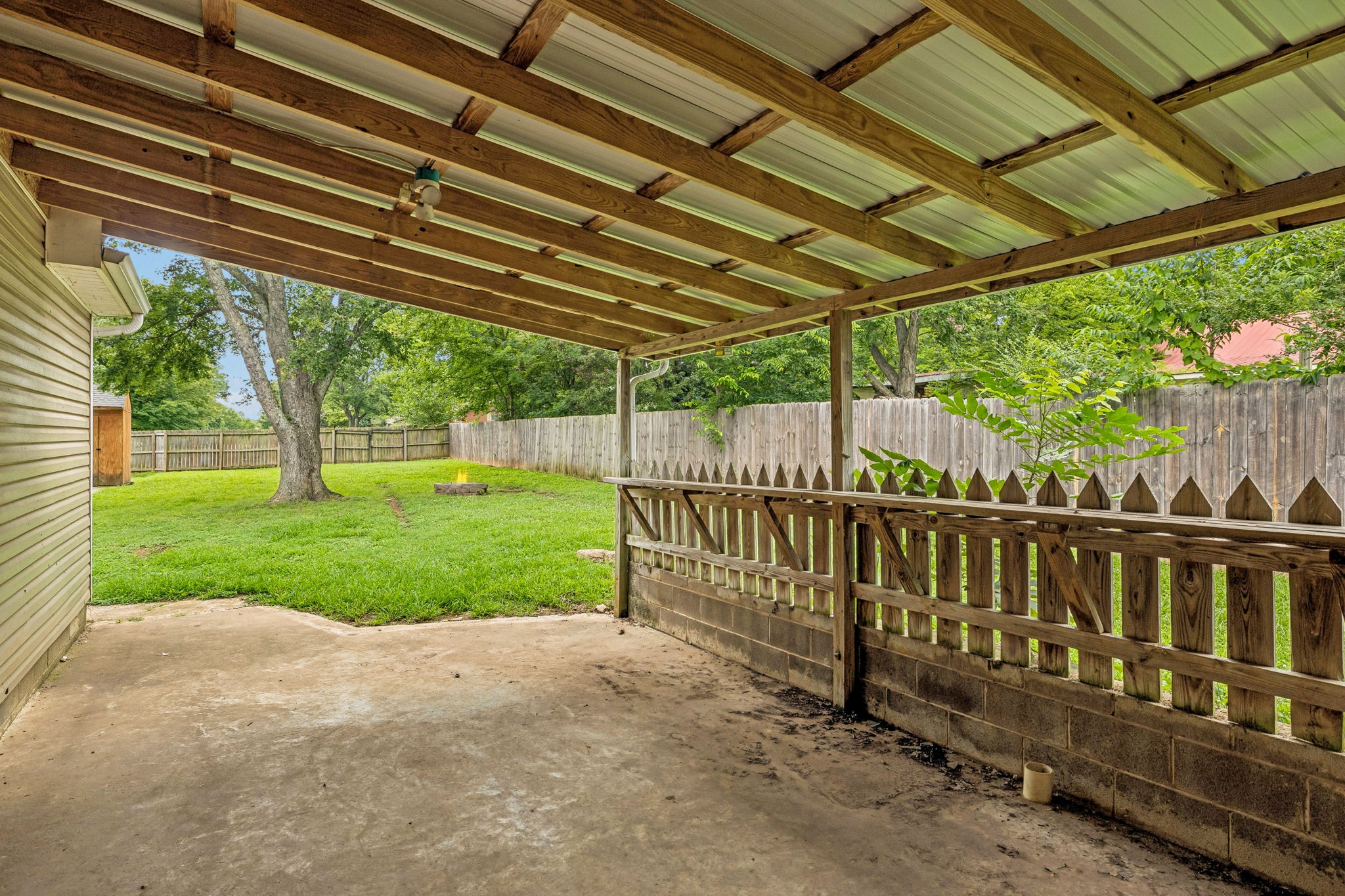 305 Eugene Road Columbia, TN 38401 - Photo 32 of 39