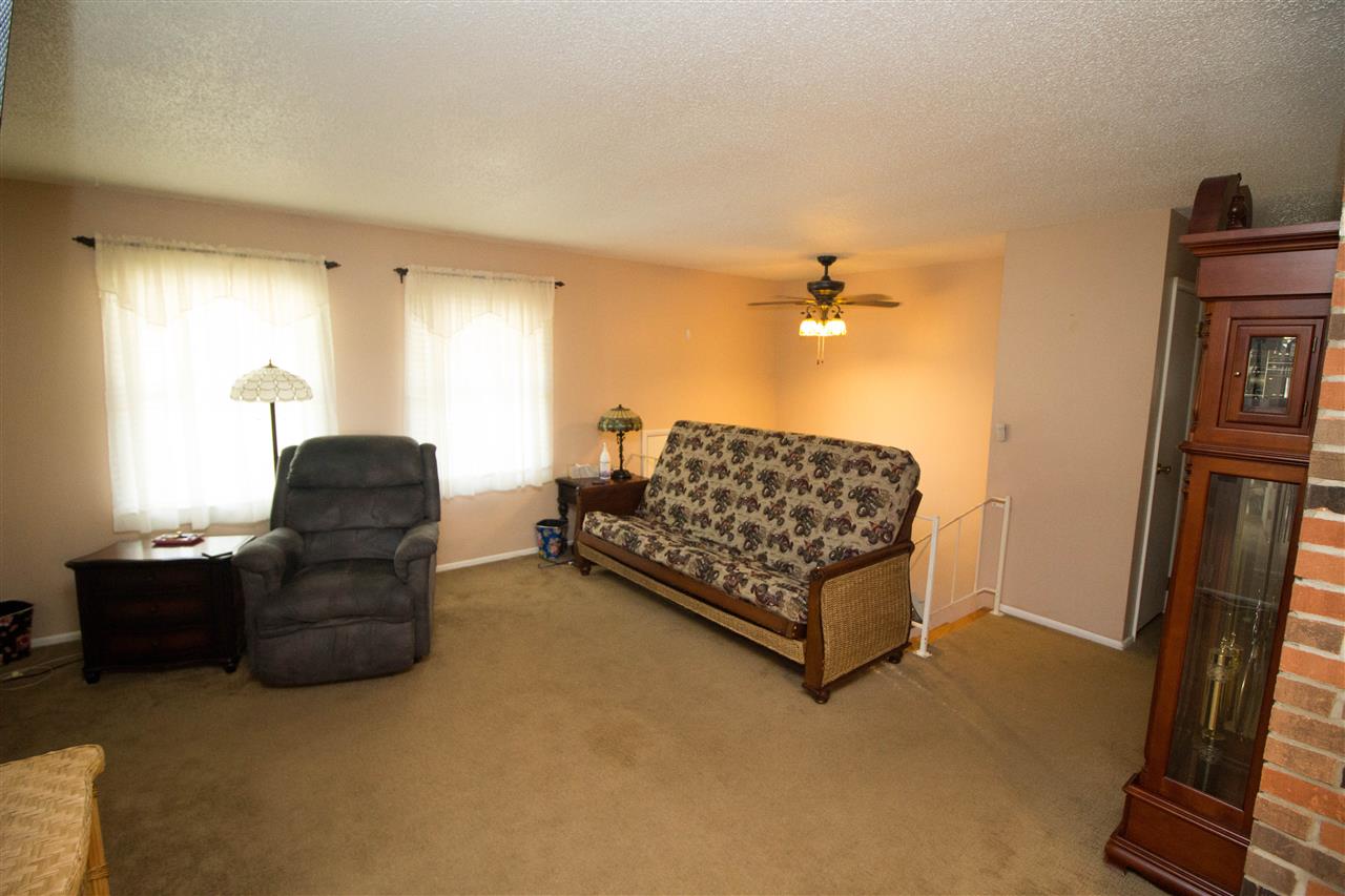 103 Riley Meadows Drive Delphi, IN 46923 - Photo 5 of 34 Gallery Image 5