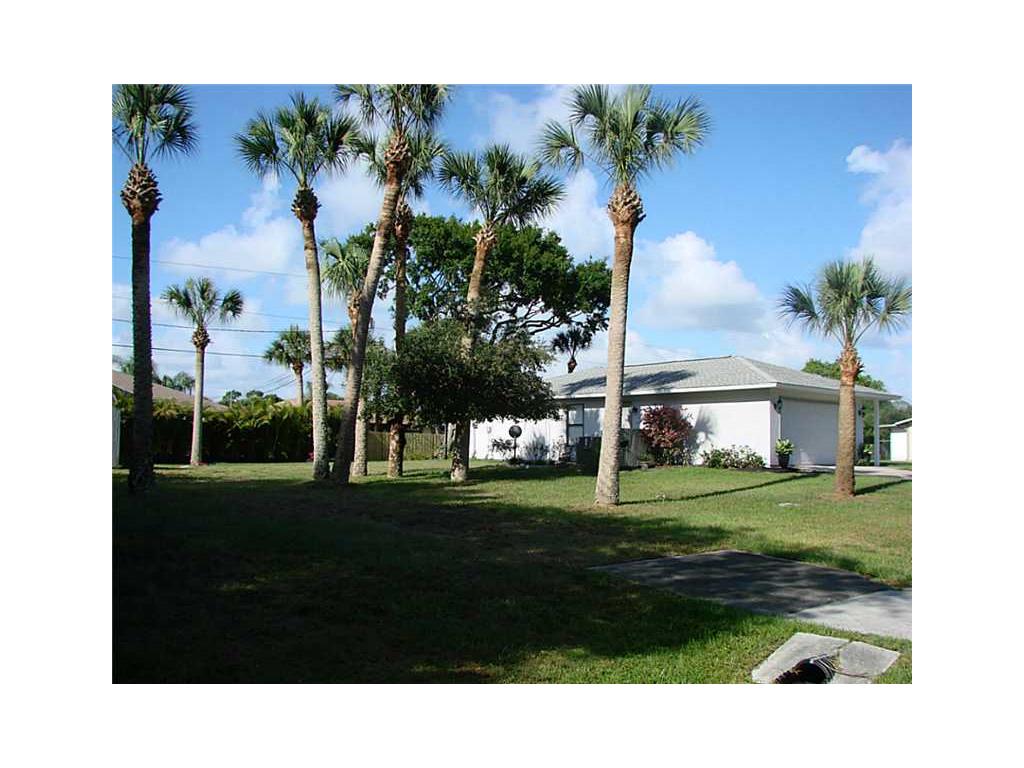 790 George Street Sebastian, FL 32958 - Photo 30 of 35