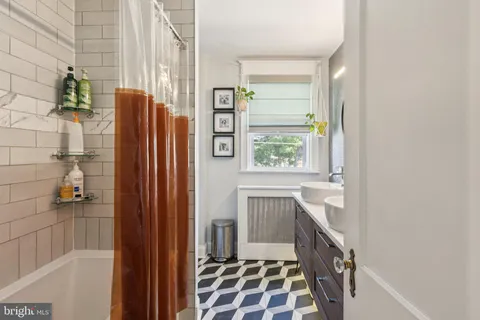 $389,000 | 674 Wendover Street, Philadelphia, PA 19128