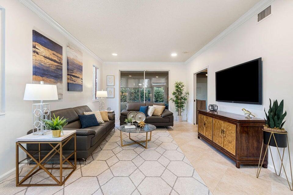 6798 Via Regina Boca Raton, FL 33433 - Photo 3 of 32 Living Room with high ceilings