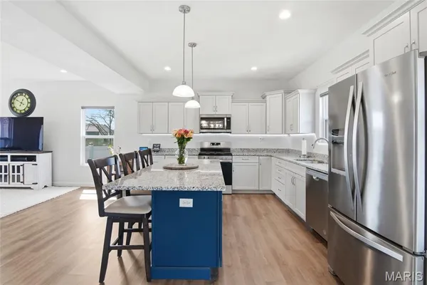 $520,000 | 1232 Winding Oaks Lane, Mascoutah, IL 62258