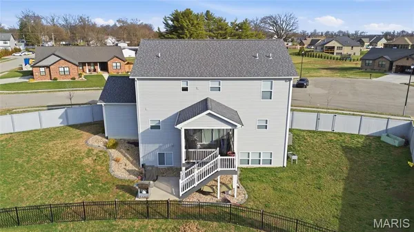 $520,000 | 1232 Winding Oaks Lane, Mascoutah, IL 62258