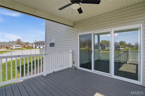 $520,000 | 1232 Winding Oaks Lane, Mascoutah, IL 62258