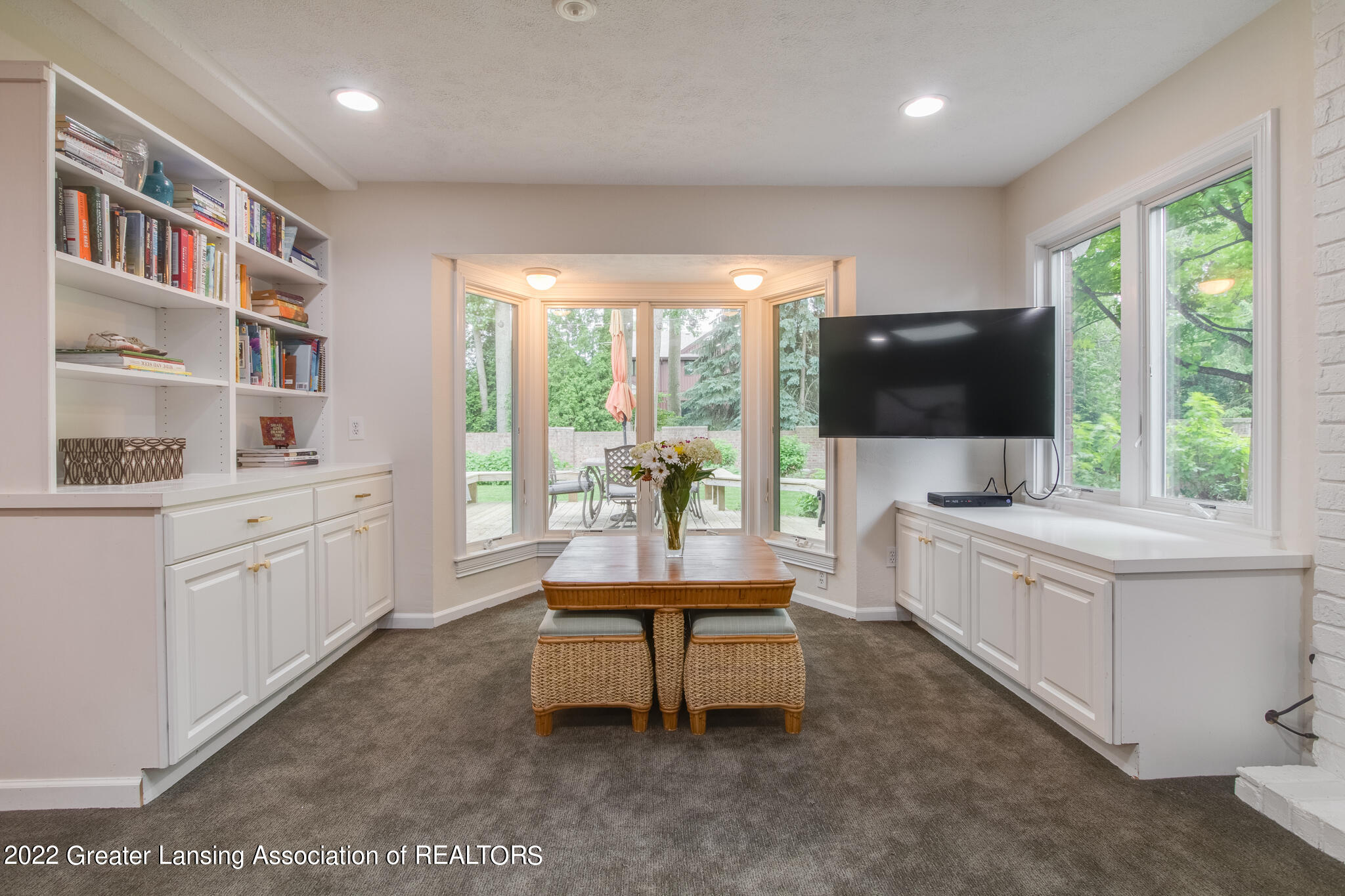 1720 Foxcroft Road East Lansing, MI 48823 - Photo 28 of 53 Family Room