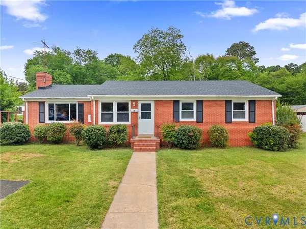 $305,000 | 408 Wesley Street, Ashland, VA 23005