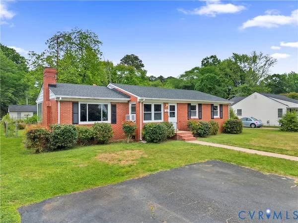 $305,000 | 408 Wesley Street, Ashland, VA 23005