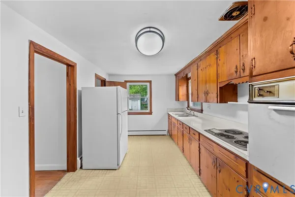 $305,000 | 408 Wesley Street, Ashland, VA 23005