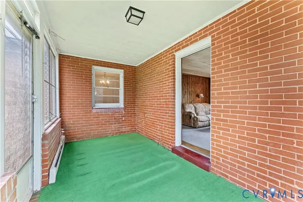 $305,000 | 408 Wesley Street, Ashland, VA 23005