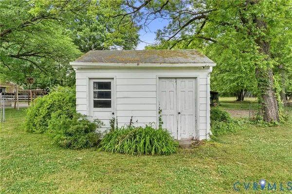 $305,000 | 408 Wesley Street, Ashland, VA 23005
