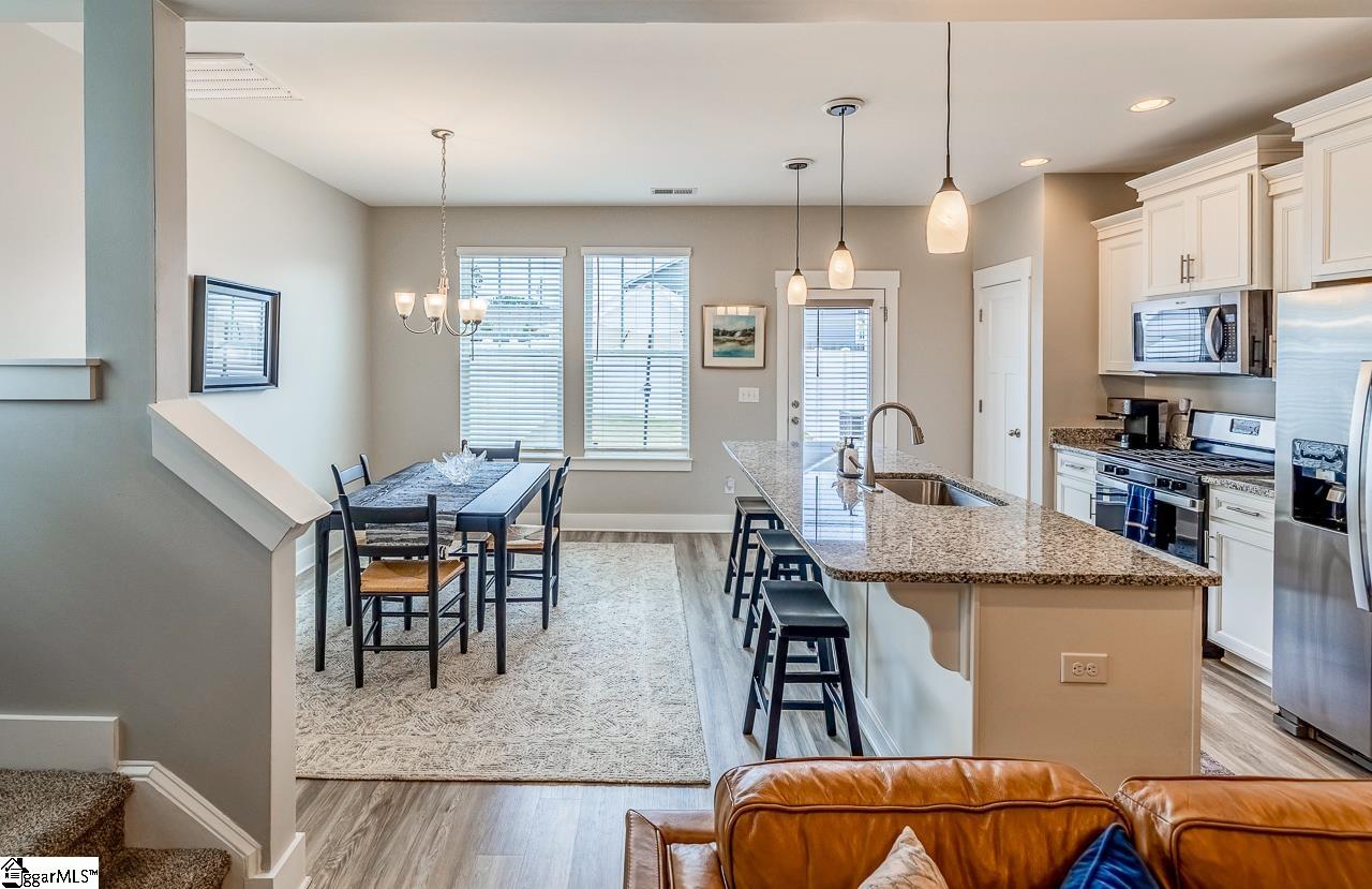 112 Addington Lane Simpsonville, SC 29681 - Photo 16 of 38