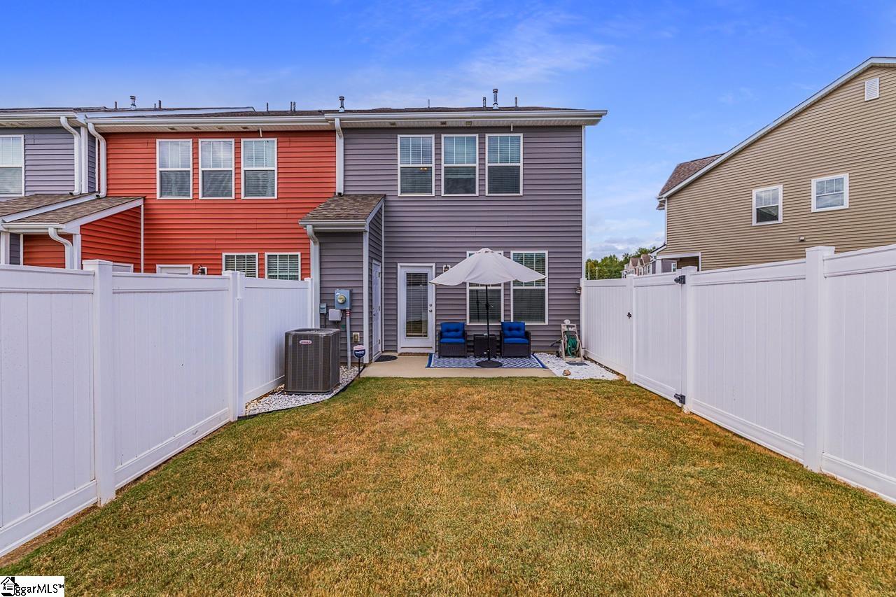 112 Addington Lane Simpsonville, SC 29681 - Photo 4 of 38