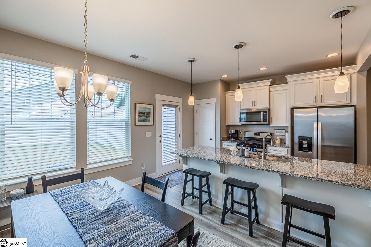 112 Addington Lane Simpsonville, SC 29681 - Photo 8 of 38