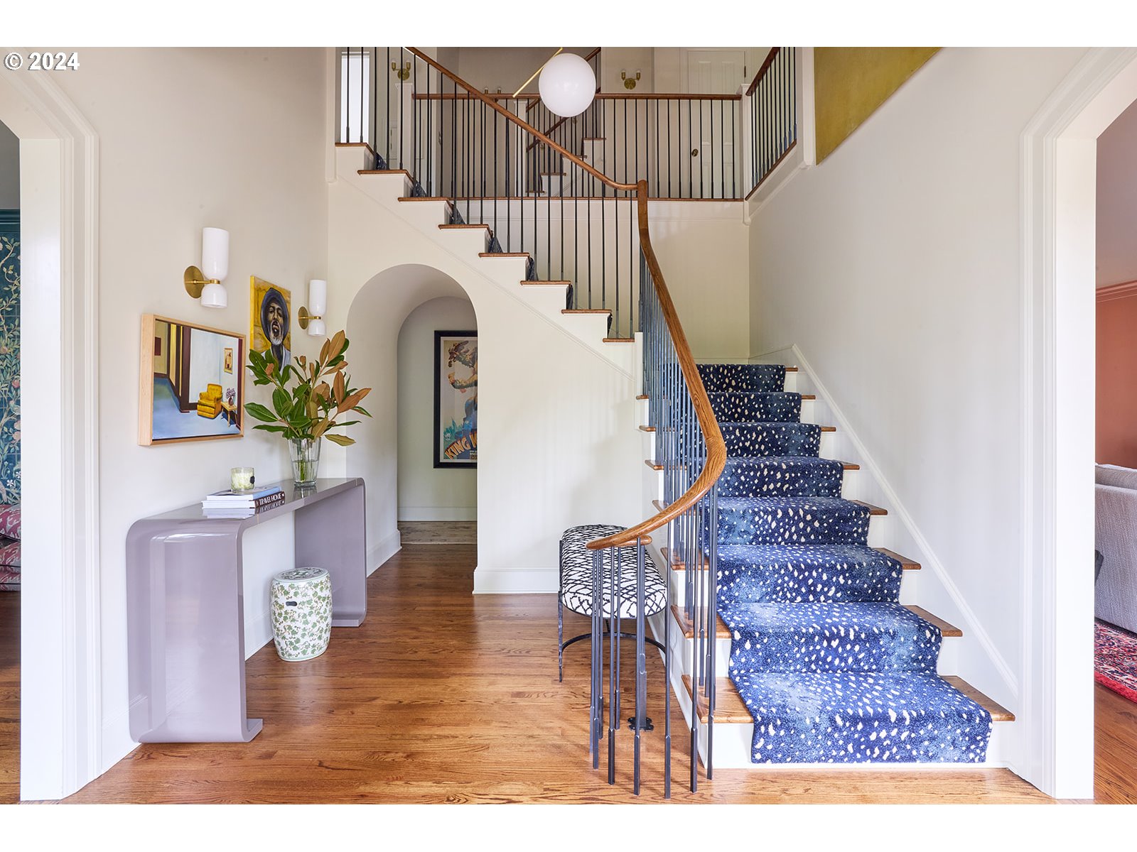 1128 South Military Road Portland, OR 97219 - Photo 4 of 48 Entrance/Foyer