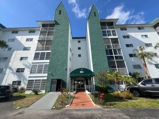 $1,500 | 4751 Northwest 21st Street, Unit 318, Lauderhill, FL 33313