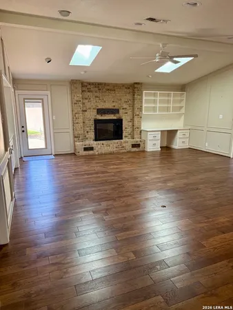 $445,000 | 408 Mulberry Street, Uvalde, TX 78801