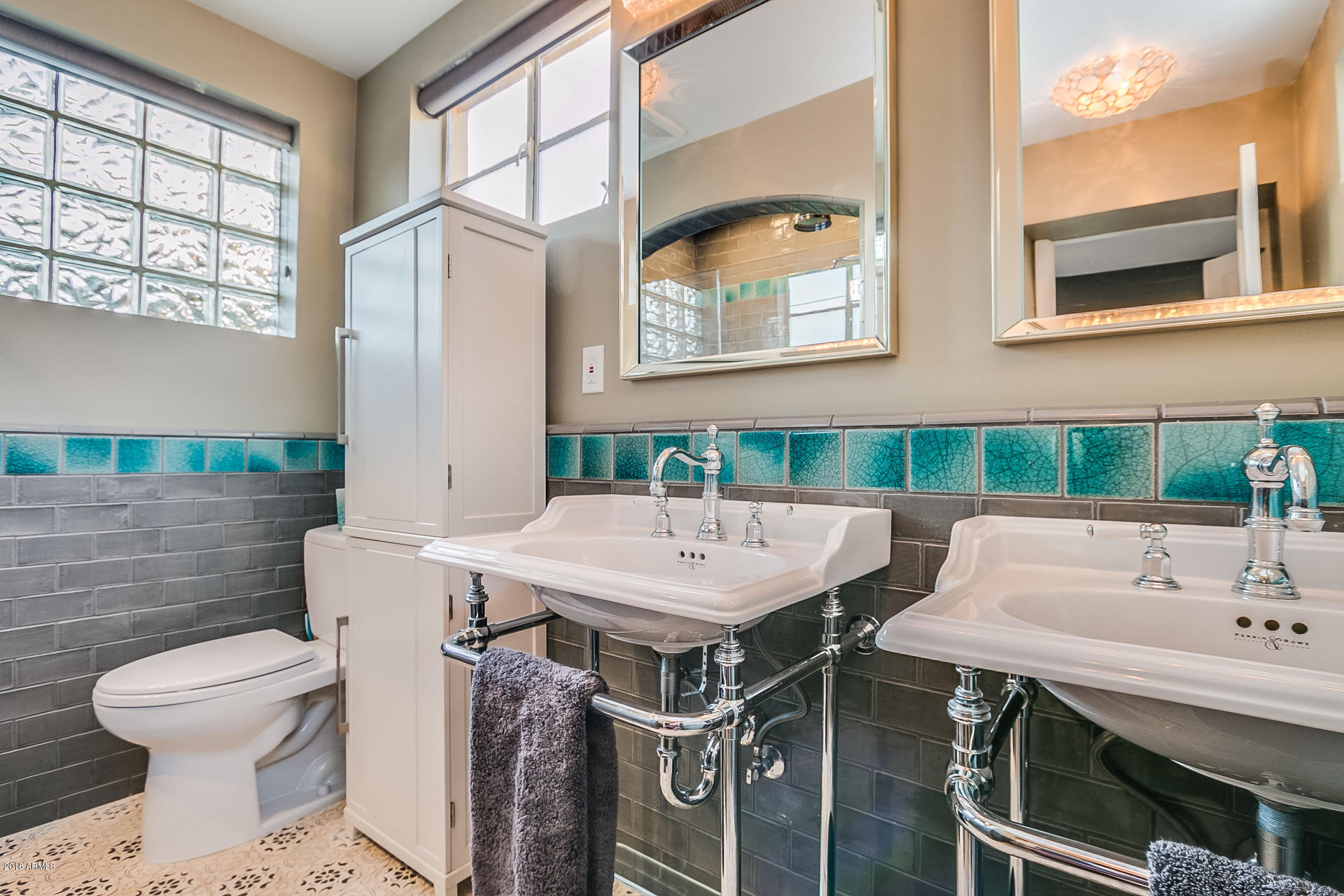 314 West Coronado Road Phoenix, AZ 85003 - Photo 14 of 40 Master Bath - view 2