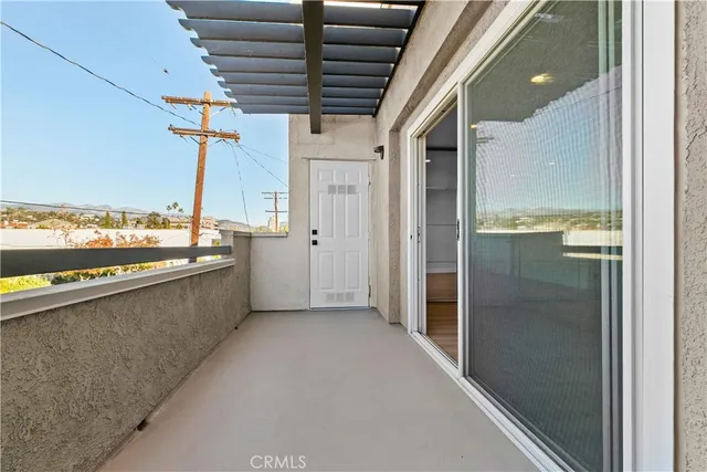 a view of a storage & utility room