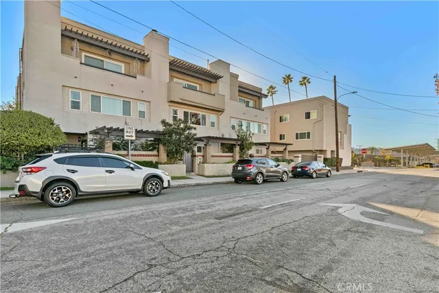 $4,300 | 552 Hahn Avenue, Glendale, CA 91203