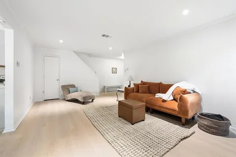 $499,000 | 9317 Highedge Circle, Dallas, TX 75238