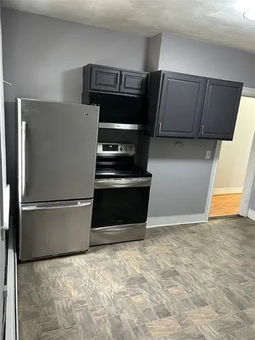 $2,000 | 483 Pontiac Avenue, Unit 3, Cranston, RI 02910