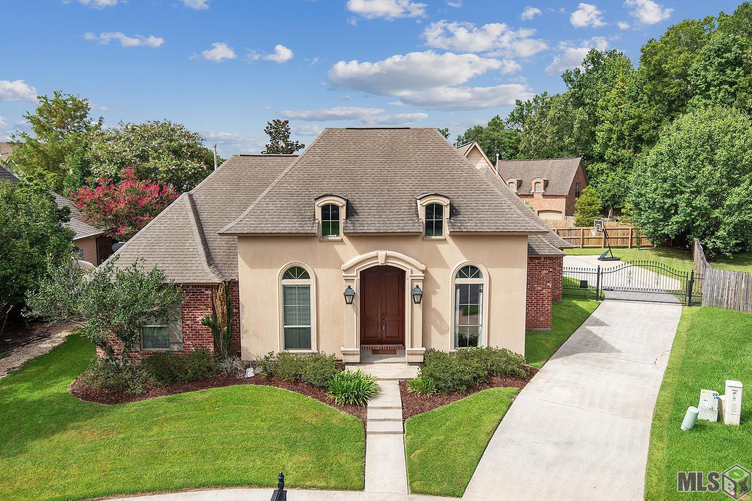 17514 Purple Martin Court Baton Rouge, LA 70816 - Photo 1 of 22 Gallery Image 1