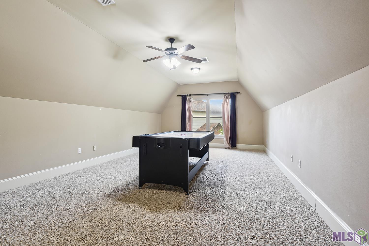17514 Purple Martin Court Baton Rouge, LA 70816 - Photo 18 of 22 Gallery Image 18