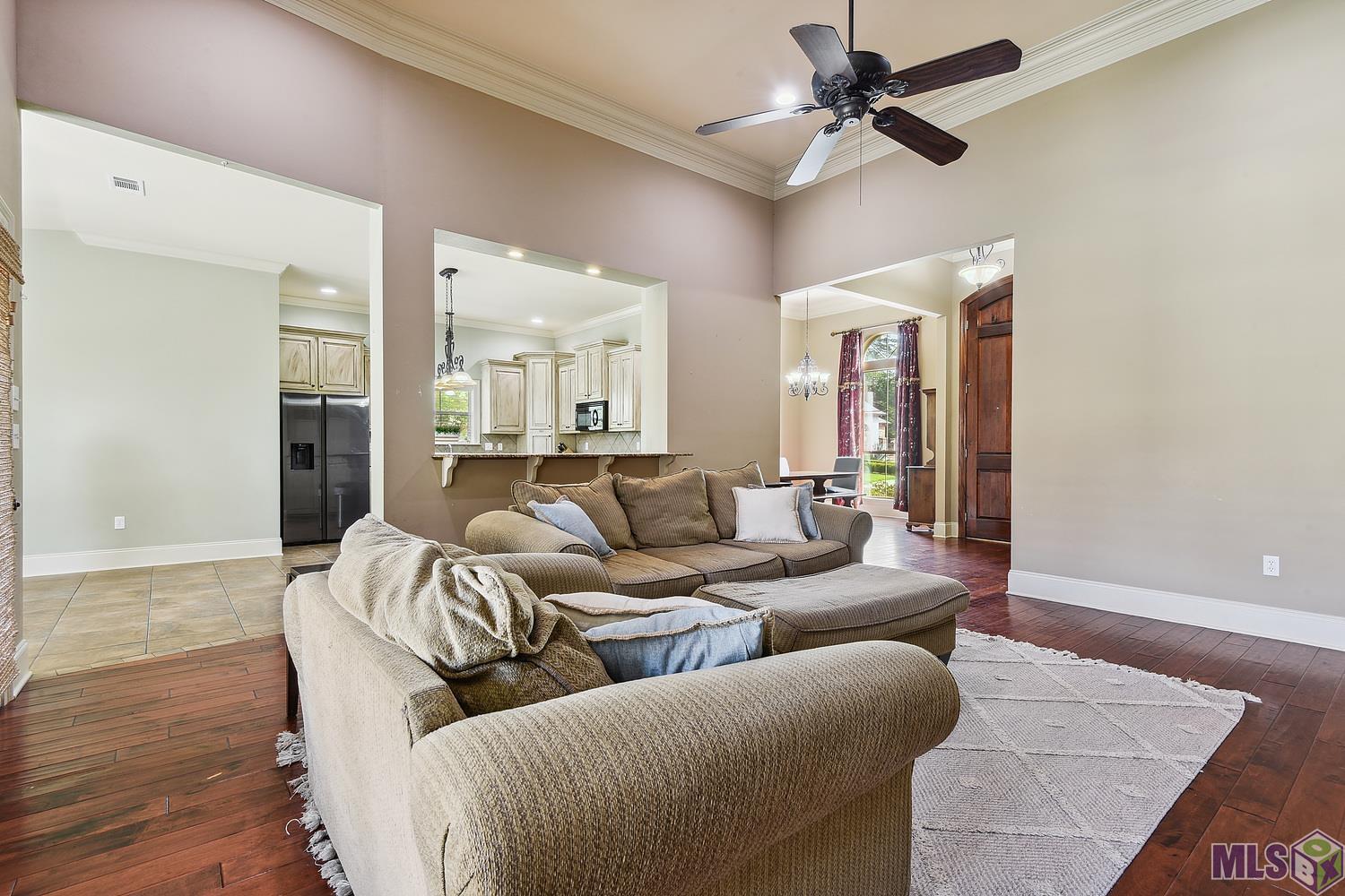 17514 Purple Martin Court Baton Rouge, LA 70816 - Photo 4 of 22 Gallery Image 4