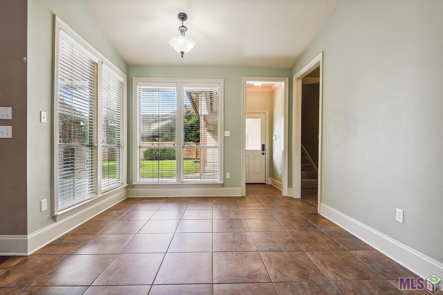 17514 Purple Martin Court Baton Rouge, LA 70816 - Photo 8 of 22 Gallery Image 8