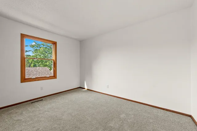 $173,900 | 7019 West 110th St Circle, Unit 15, Bloomington, MN 55438