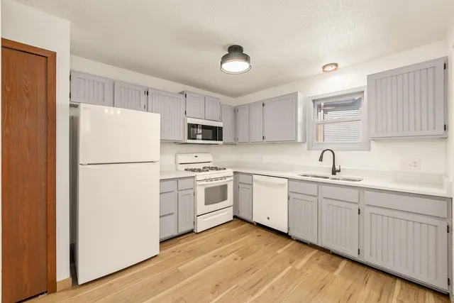 $173,900 | 7019 West 110th St Circle, Unit 15, Bloomington, MN 55438