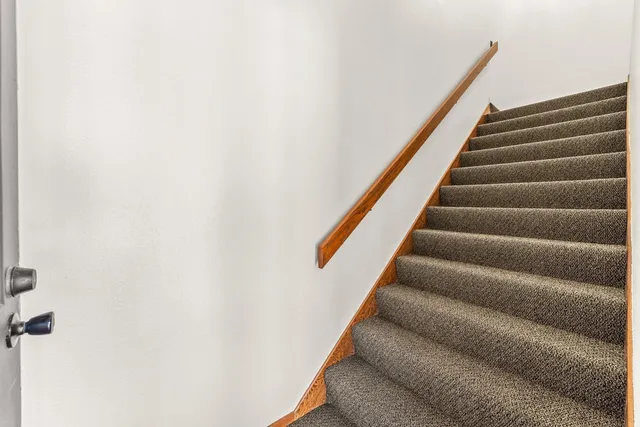 $173,900 | 7019 West 110th St Circle, Unit 15, Bloomington, MN 55438