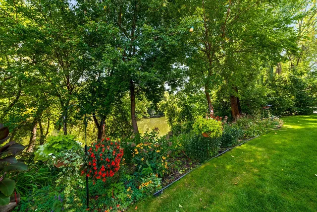 $173,900 | 7019 West 110th St Circle, Unit 15, Bloomington, MN 55438