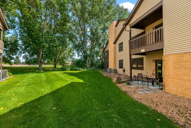 $173,900 | 7019 West 110th St Circle, Unit 15, Bloomington, MN 55438
