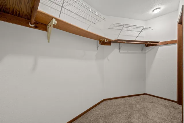 $173,900 | 7019 West 110th St Circle, Unit 15, Bloomington, MN 55438