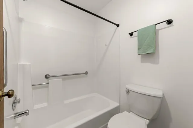 $173,900 | 7019 West 110th St Circle, Unit 15, Bloomington, MN 55438