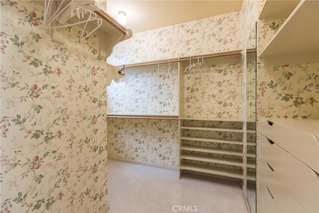 12386 Ridge Circle Los Angeles, CA 90049 - Photo 36 of 56