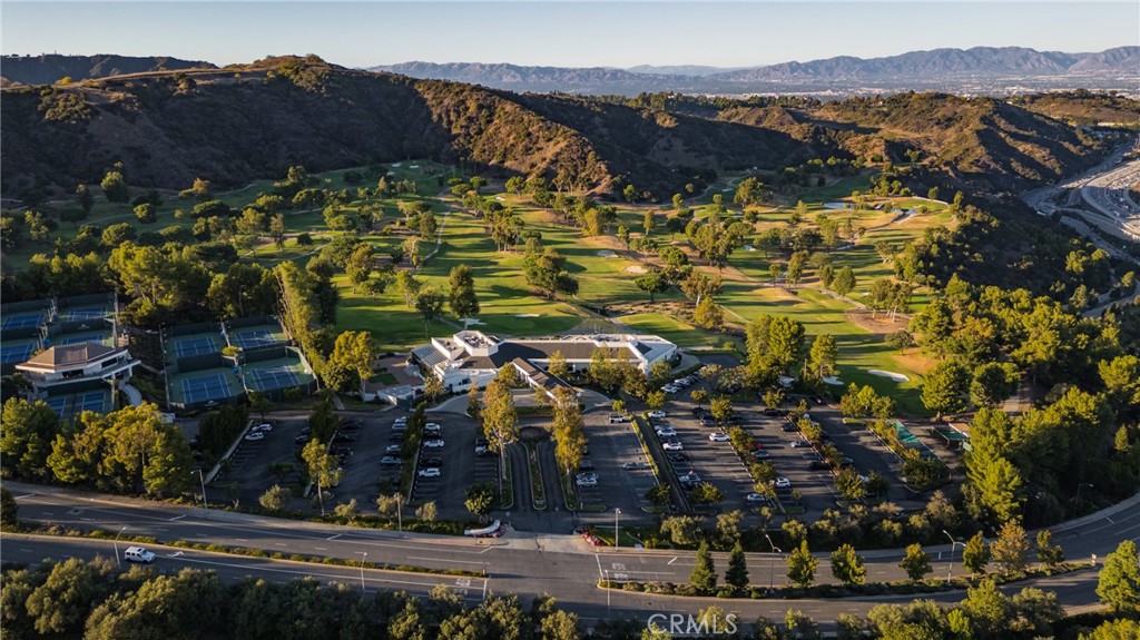 12386 Ridge Circle Los Angeles, CA 90049 - Photo 4 of 56