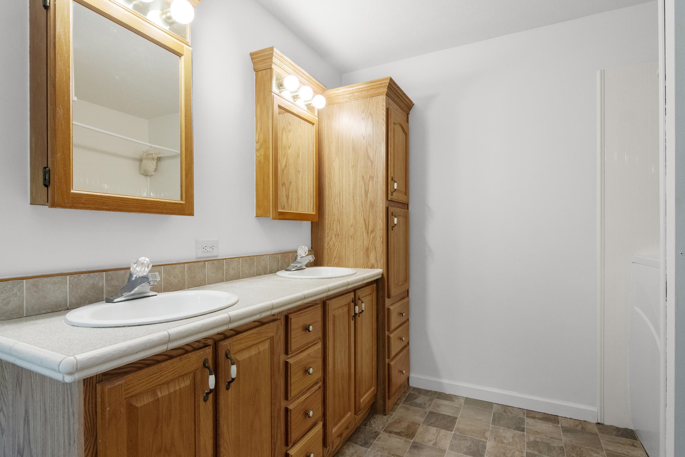 1862 West 16 Road Mesick, MI 49668 - Photo 27 of 49 1937519-4ff78fb3-604d-44ed-8dcf-93e7a827189c.JPG