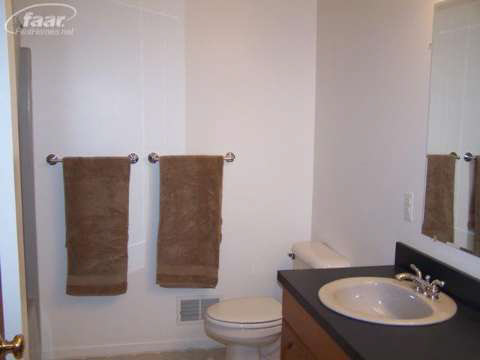 4700 North Latson Road Howell, MI 48855 - Photo 11 of 21 20396433-10.JPG