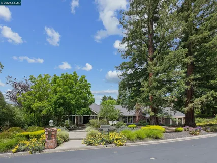 $2,998,800 | 2705 Mossy Oak Drive, Danville, CA 94506