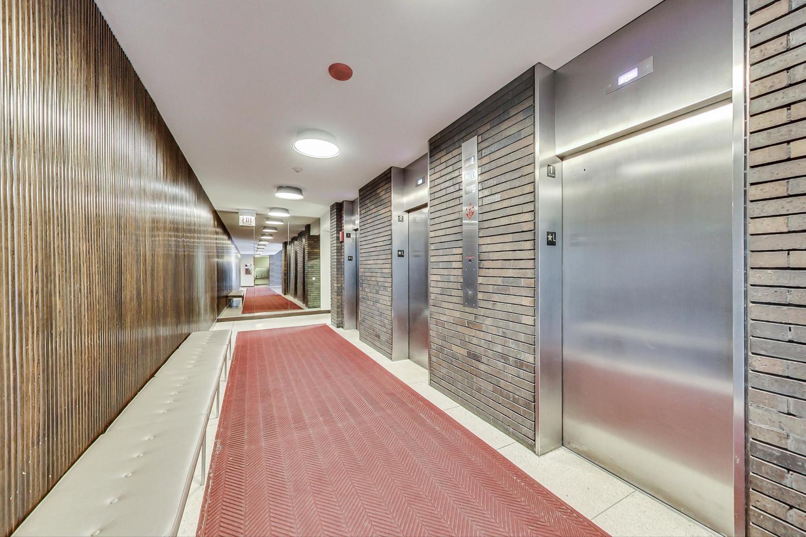 5455 North Sheridan Road, Unit 1015 Chicago, IL 60640 - Photo 5 of 31