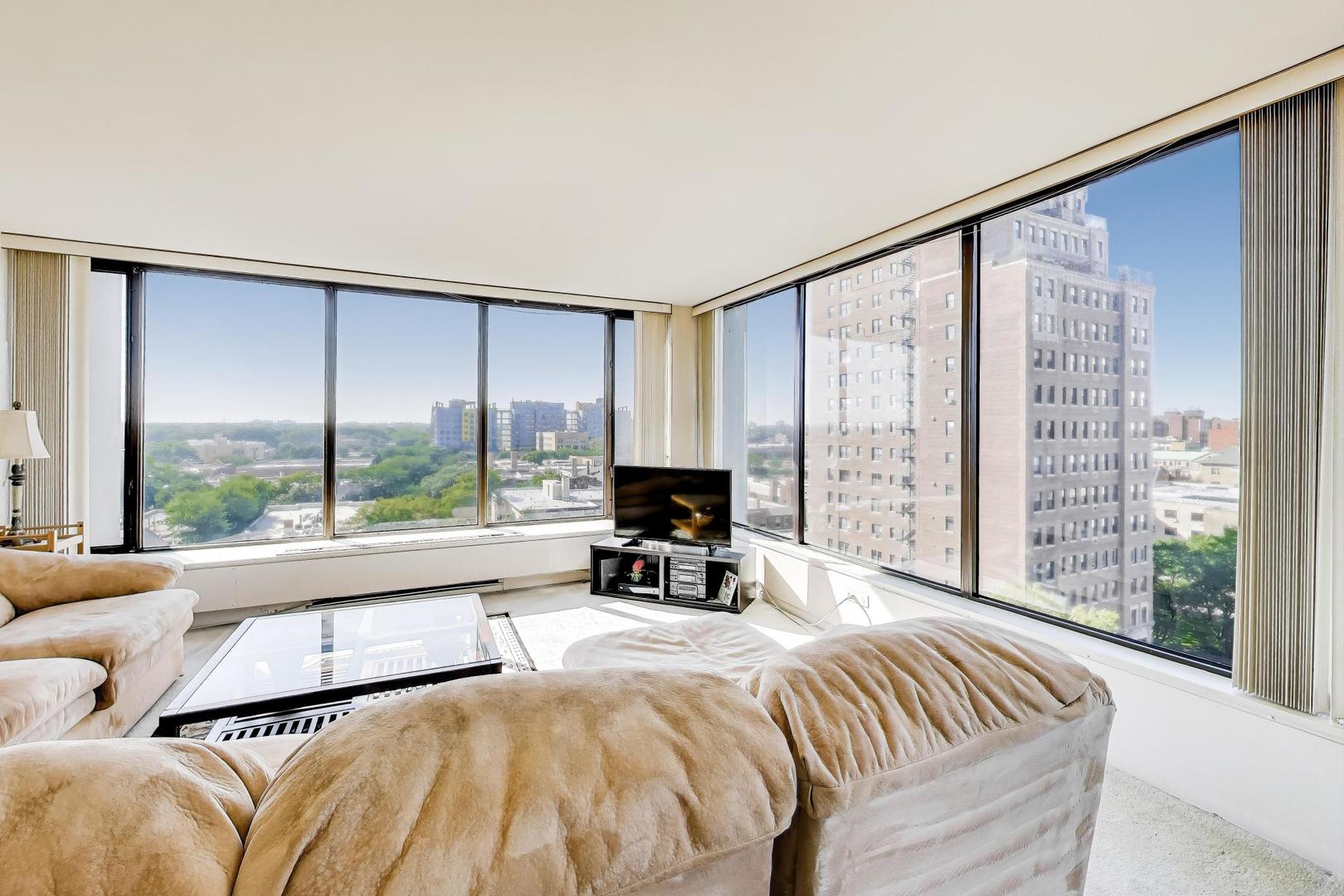 5455 North Sheridan Road, Unit 1015 Chicago, IL 60640 - Photo 6 of 31