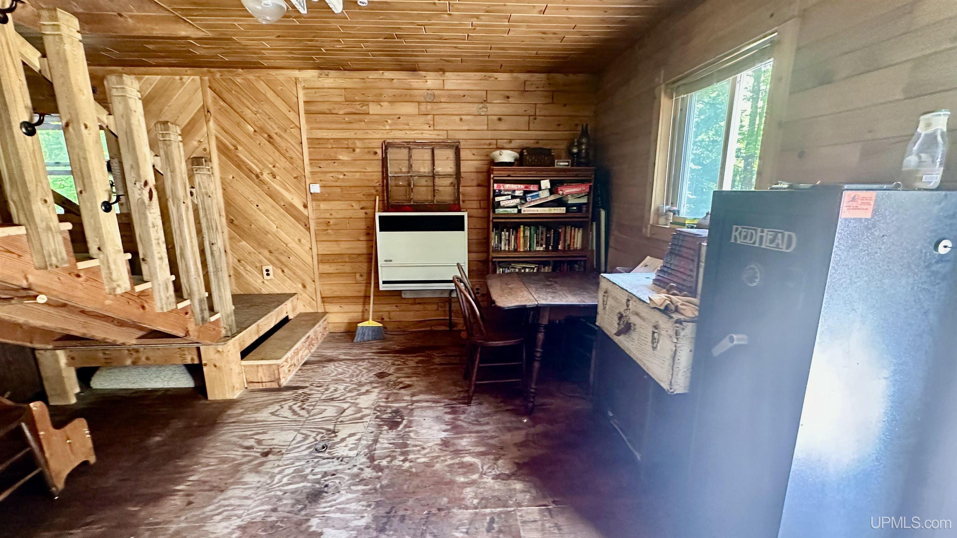 7450 Northwestern Road Big Bay, MI 49808 - Photo 18 of 58